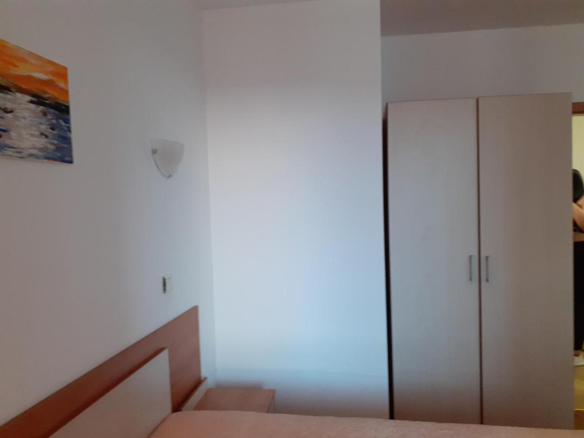 Апартамент Полюси 1 Sunny Beach Ngoại thất bức ảnh